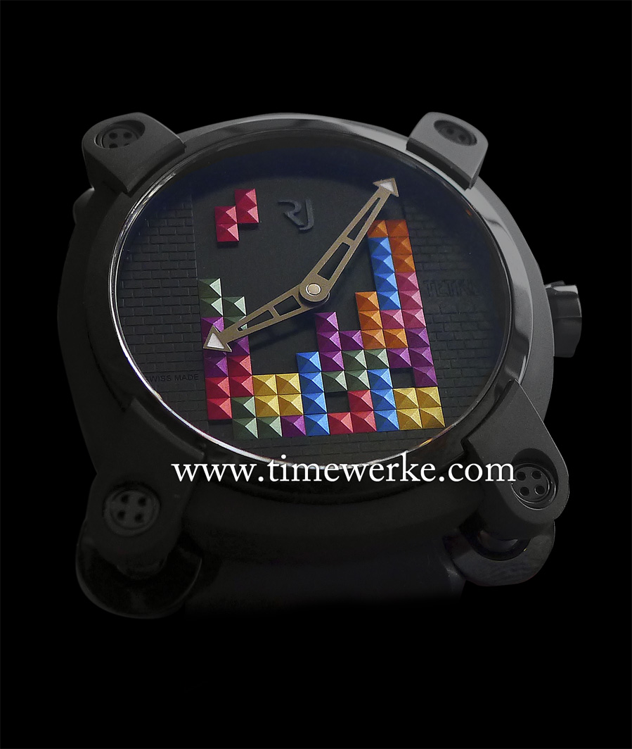The RJ-Romain-Jerome Tetris-DNA watch is a commemorative piece that celebrates the 30th anniversary of the first release of the Tetris game in 1984 (1984 to 2014). Launched in mid 2015, the matrix dial features aluminium “Tetriminos” in “Clous de Paris” or pyramidal shapes. Limited to 84 pieces and priced at CHF15,555 / EUR17,500 / US$18,950. Photo: © TANG Portfolio. Elfa / Timmy 2015